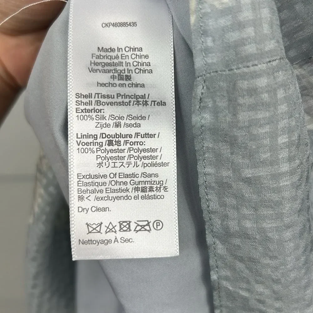 Madewell Size 100% Silk Lucie Smocked Mini Dress in Moody Blooms Size Medium - Picture 12 of 16